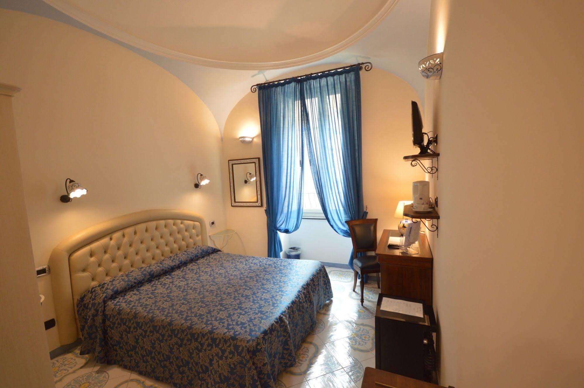 B&B Palazzo Pisani Амальфи Экстерьер фото