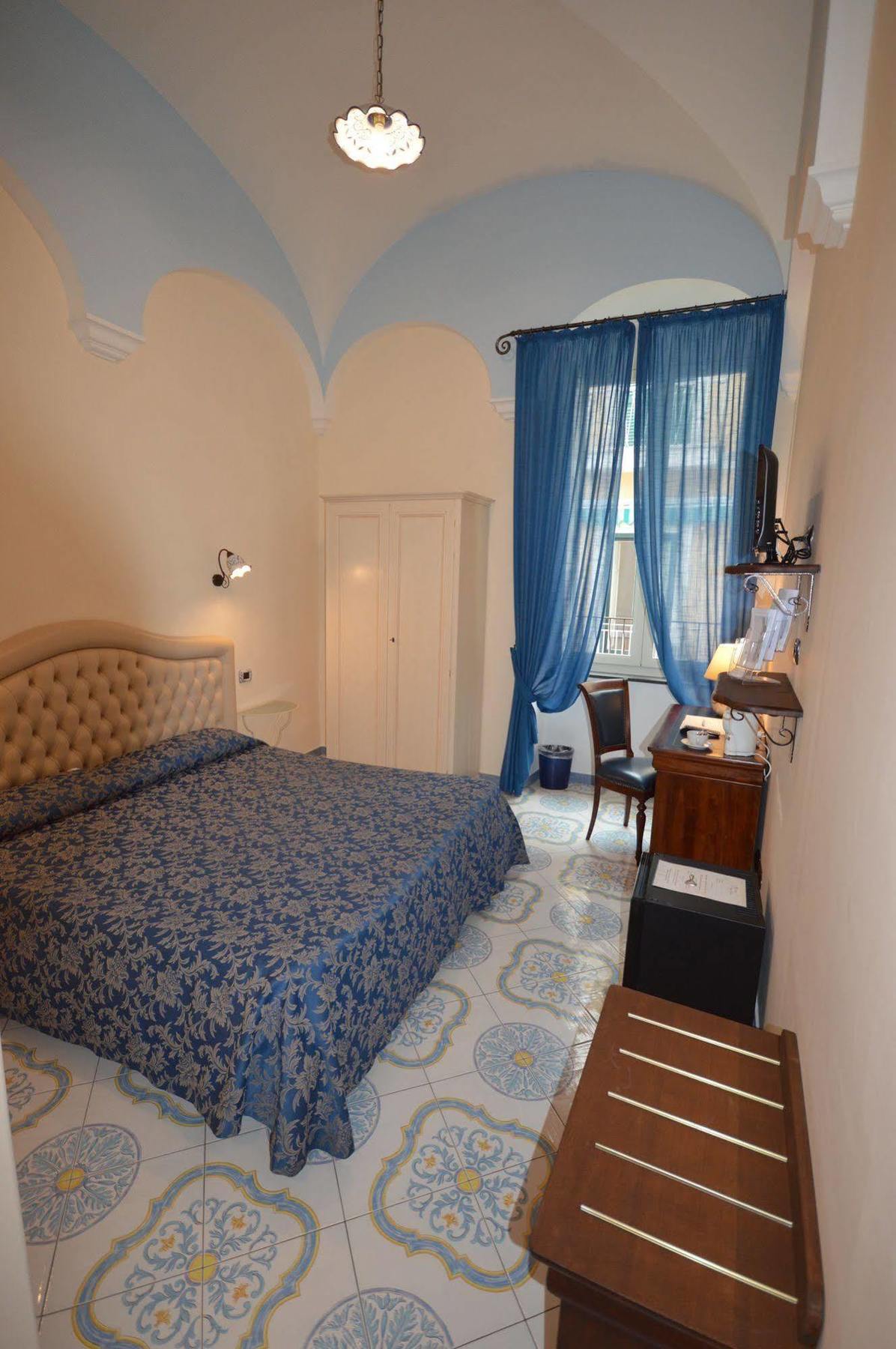 B&B Palazzo Pisani Амальфи Экстерьер фото